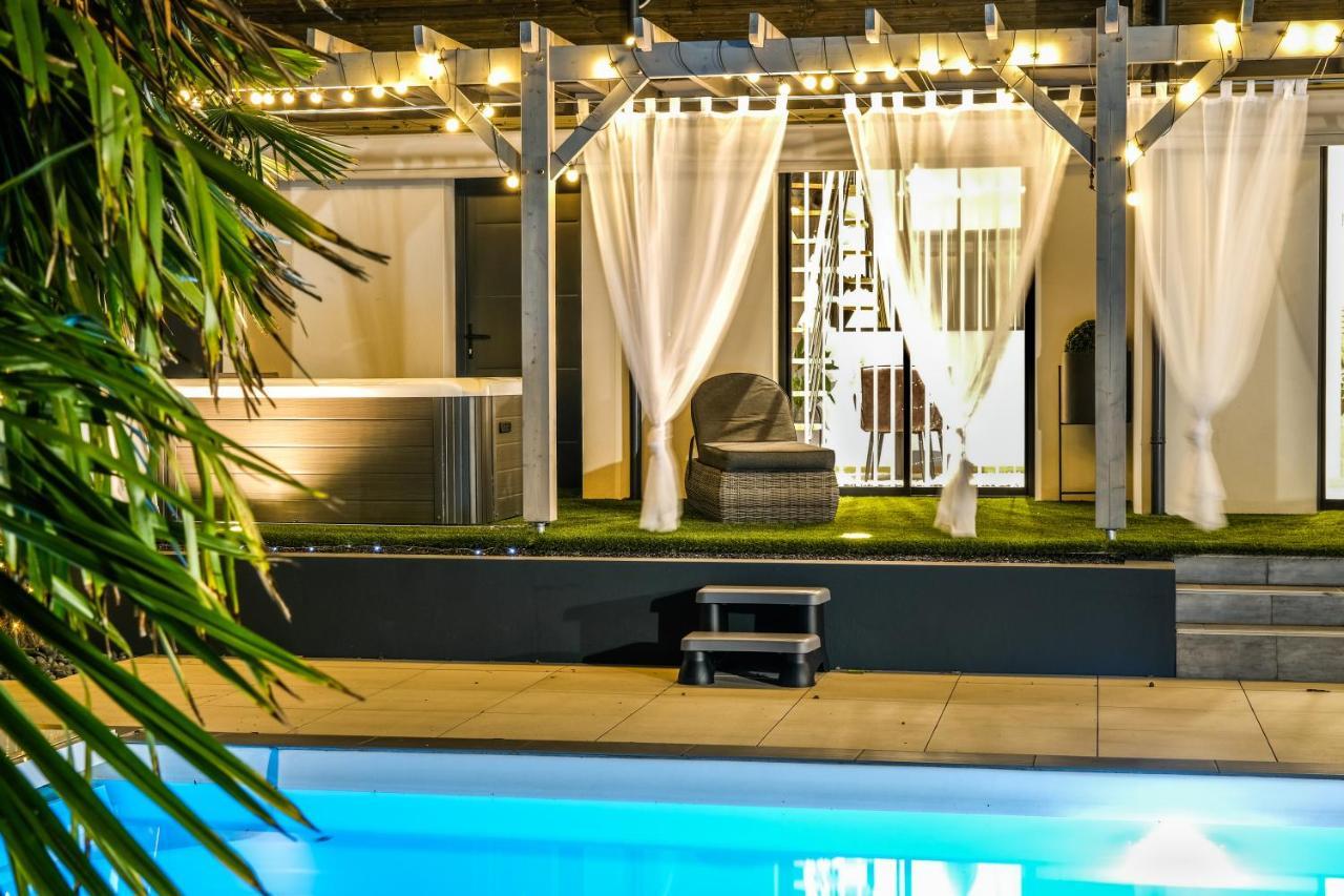 Suites By Aix Keys Avec Jacuzzi Privatif 5 Min Des Plages Fouras Saint-Laurent-de-la-Prée 외부 사진