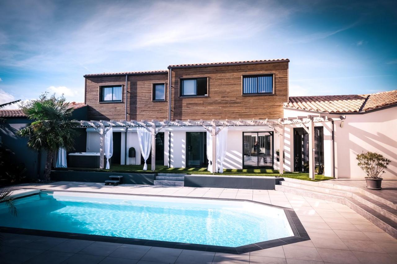 Suites By Aix Keys Avec Jacuzzi Privatif 5 Min Des Plages Fouras Saint-Laurent-de-la-Prée 외부 사진