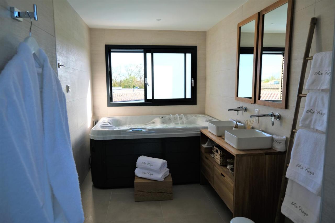 Suites By Aix Keys Avec Jacuzzi Privatif 5 Min Des Plages Fouras Saint-Laurent-de-la-Prée 외부 사진