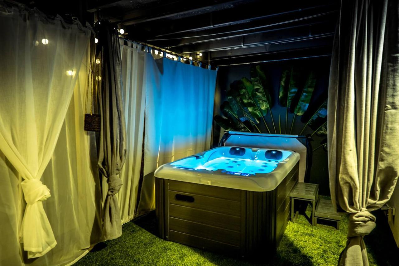 Suites By Aix Keys Avec Jacuzzi Privatif 5 Min Des Plages Fouras Saint-Laurent-de-la-Prée 외부 사진